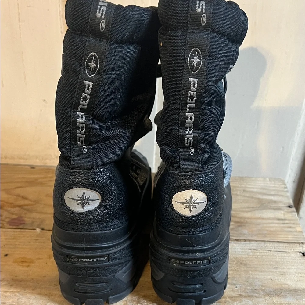 Size 2 Polaris Black Snow Boots with Gray Accents. Toggle. Exc condition